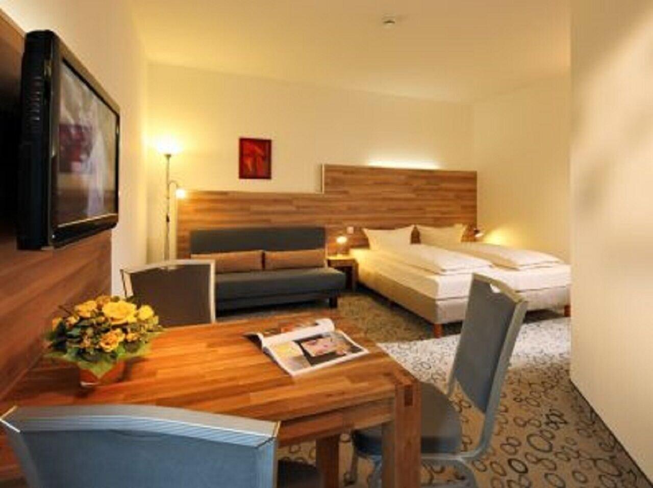 Petul Apart Hotel Am Ruhrbogen Бохум Екстериор снимка