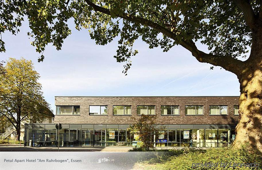 Petul Apart Hotel Am Ruhrbogen Бохум Екстериор снимка