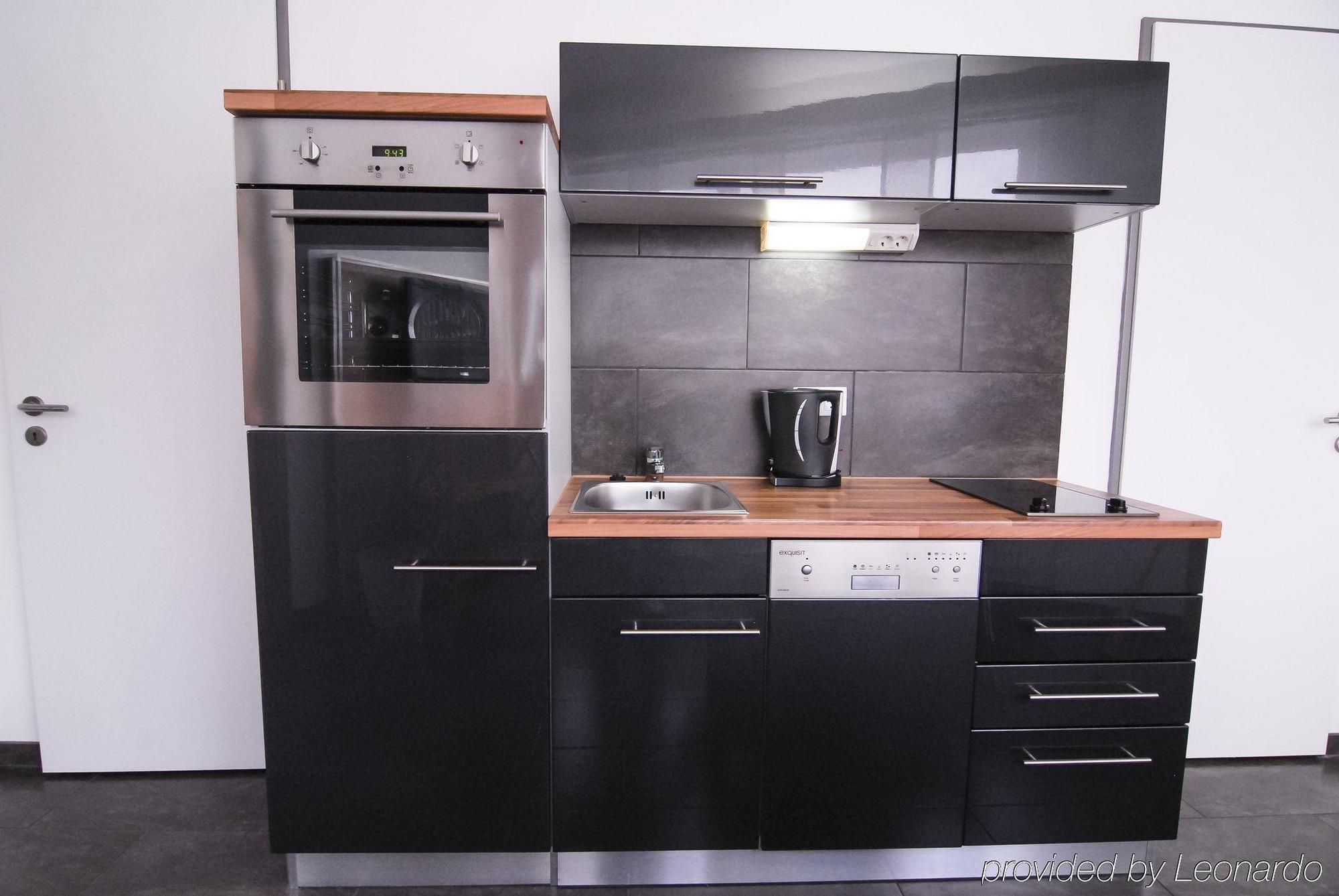 Petul Apart Hotel Am Ruhrbogen Бохум Екстериор снимка