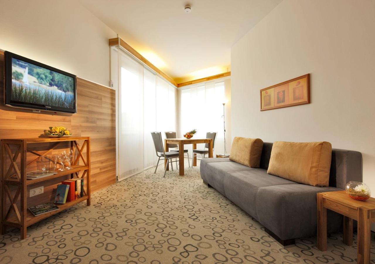 Petul Apart Hotel Am Ruhrbogen Бохум Екстериор снимка